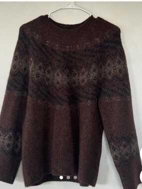 Aritzia Brown Patterned Crew Sweater